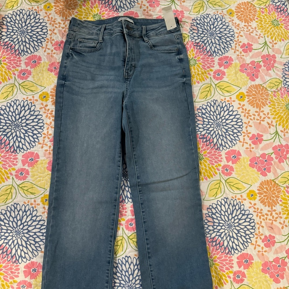 NWT size 6 Nine West slim straight jeans - Picture 2 of 4